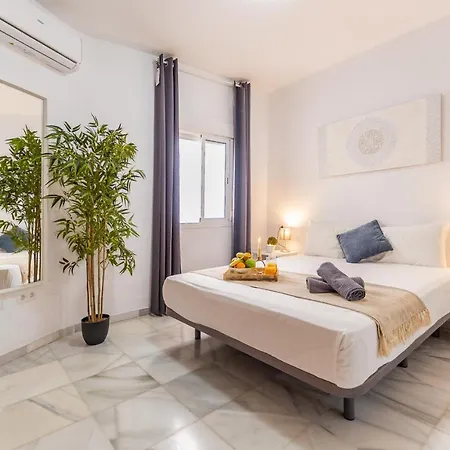 Marmoles Deluxe Apartment - Malaga Centro Exterior photo